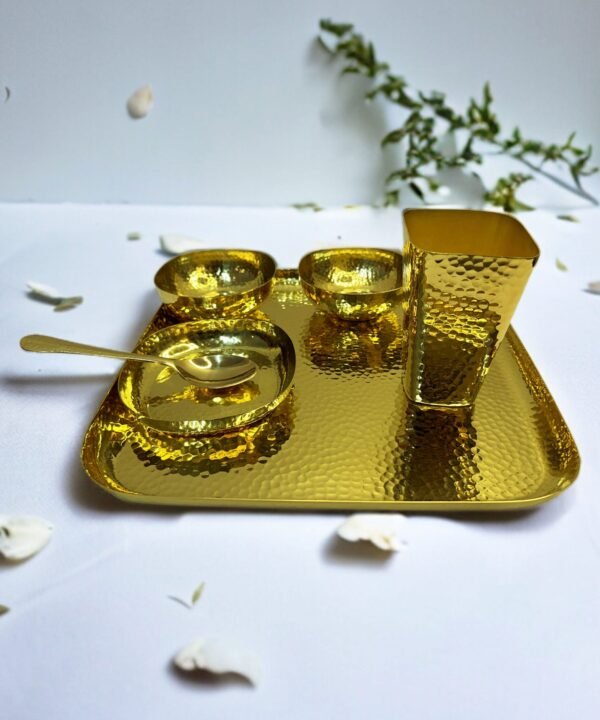 BRASS SQUARE DINNER SET